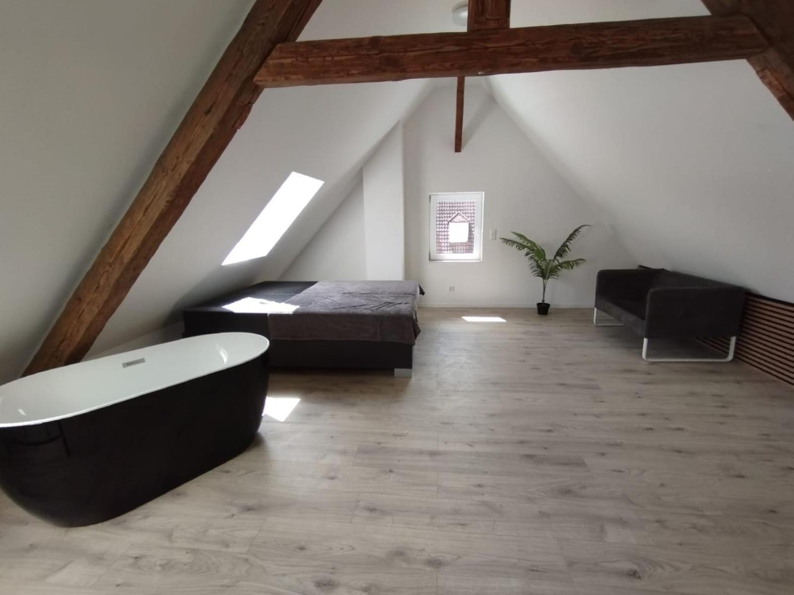 Loft Apartment Am Bahnhof Albstadt Eksteriør bilde